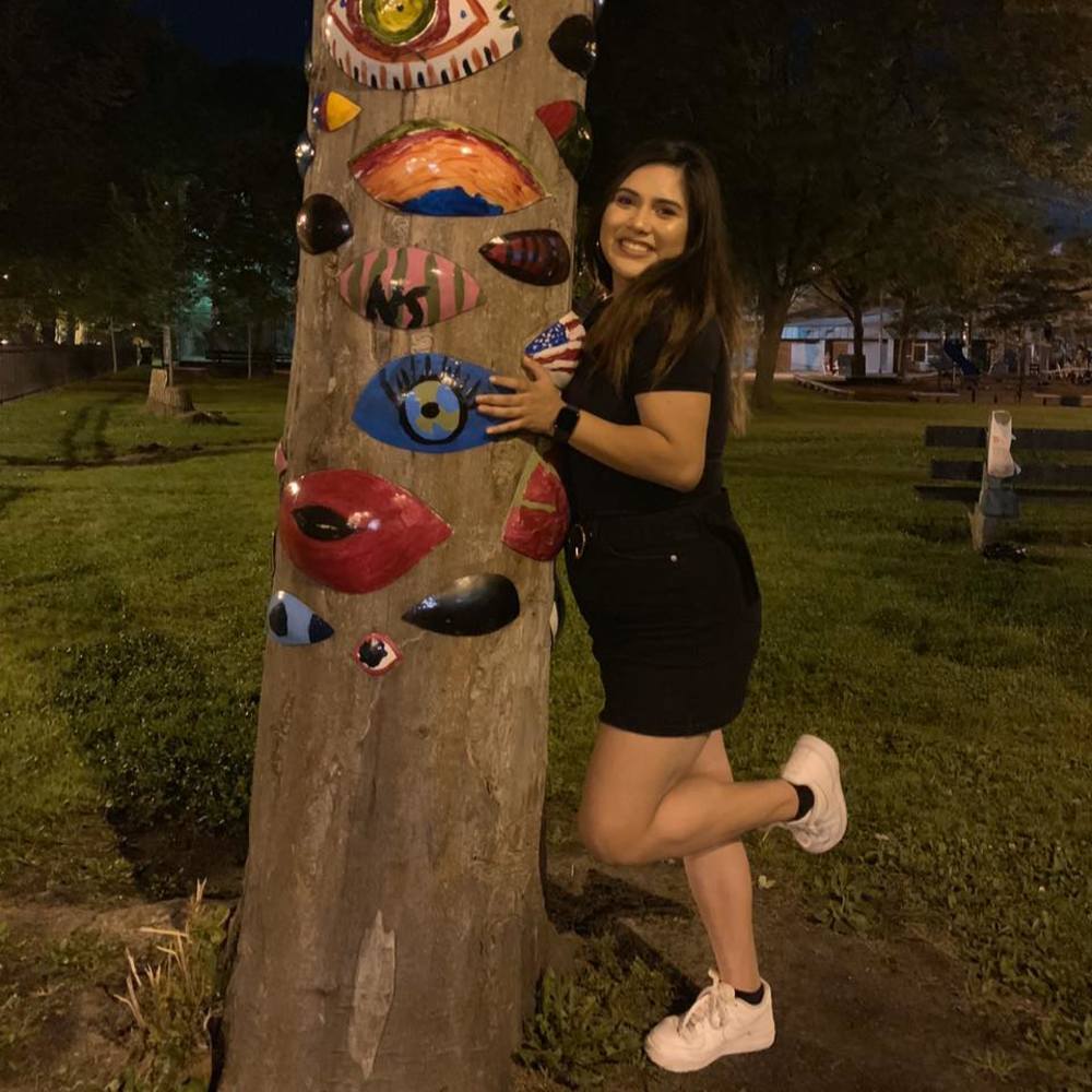 Meet your Posher, Diana